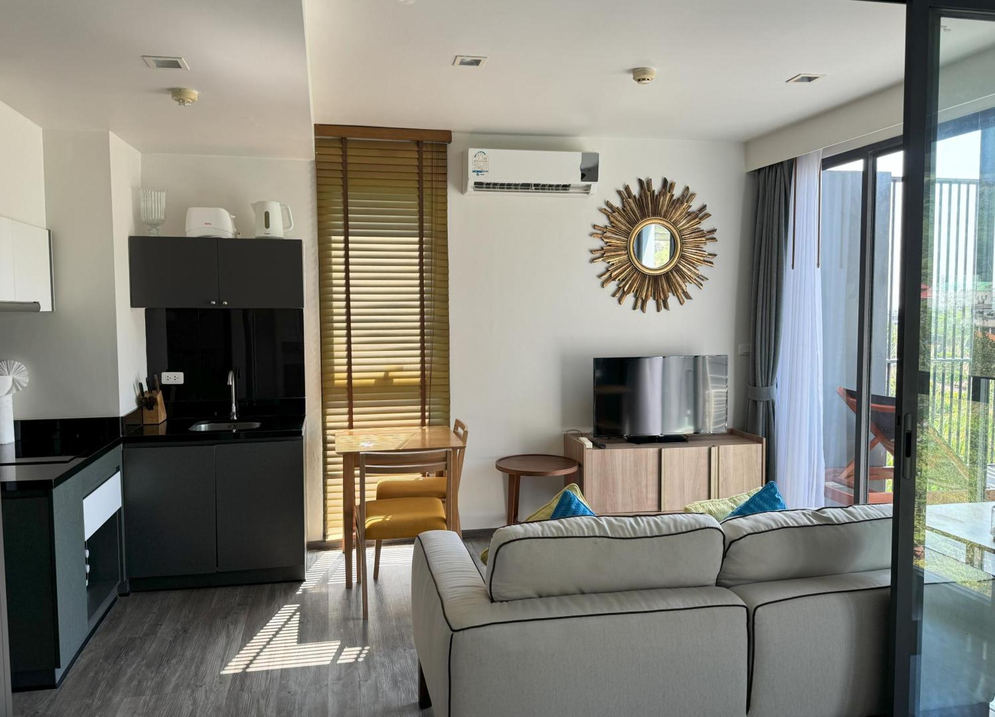 The Deck Condominium By Lofty Patong Exterior photo