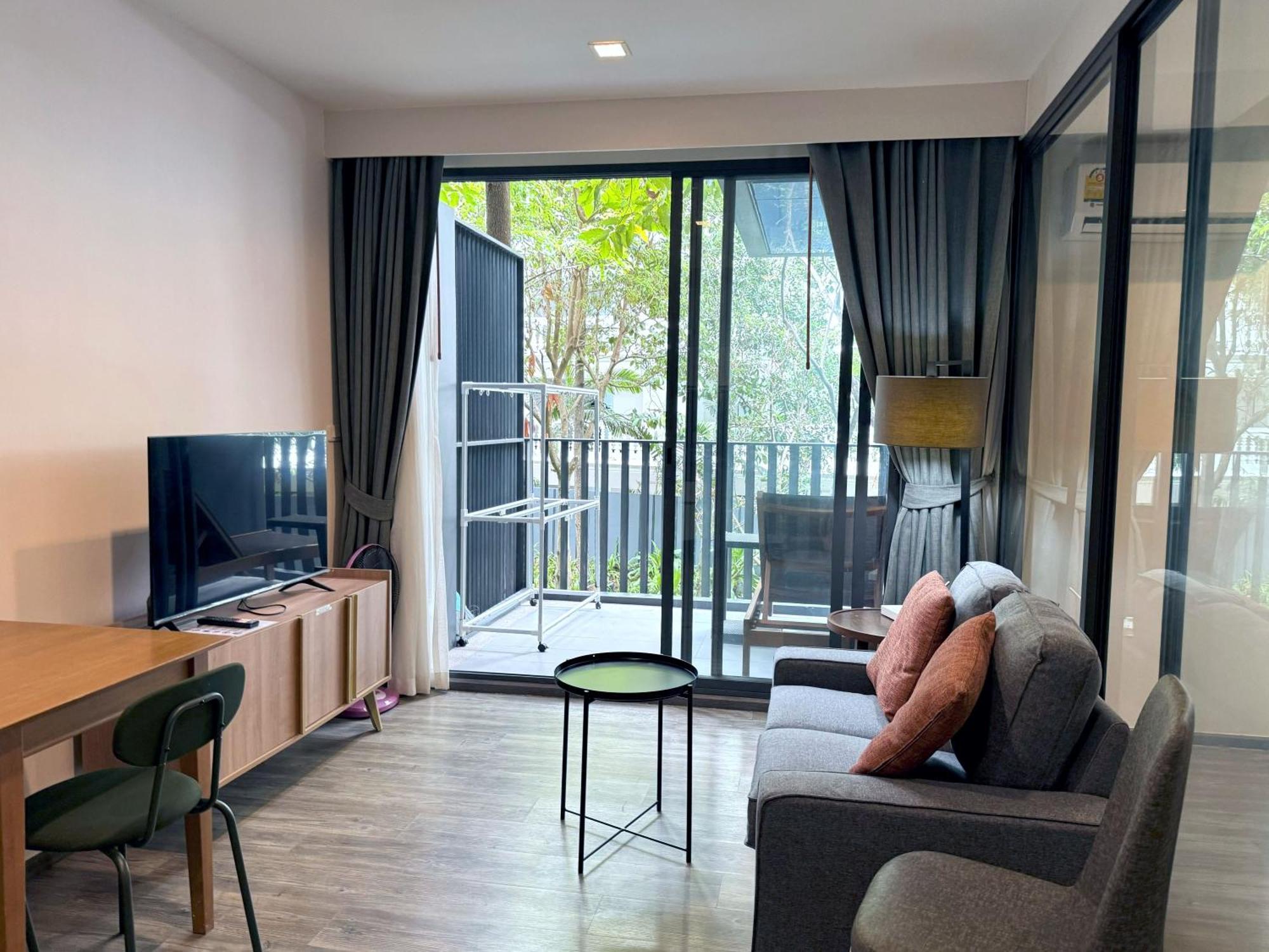 The Deck Condominium By Lofty Patong Exterior photo