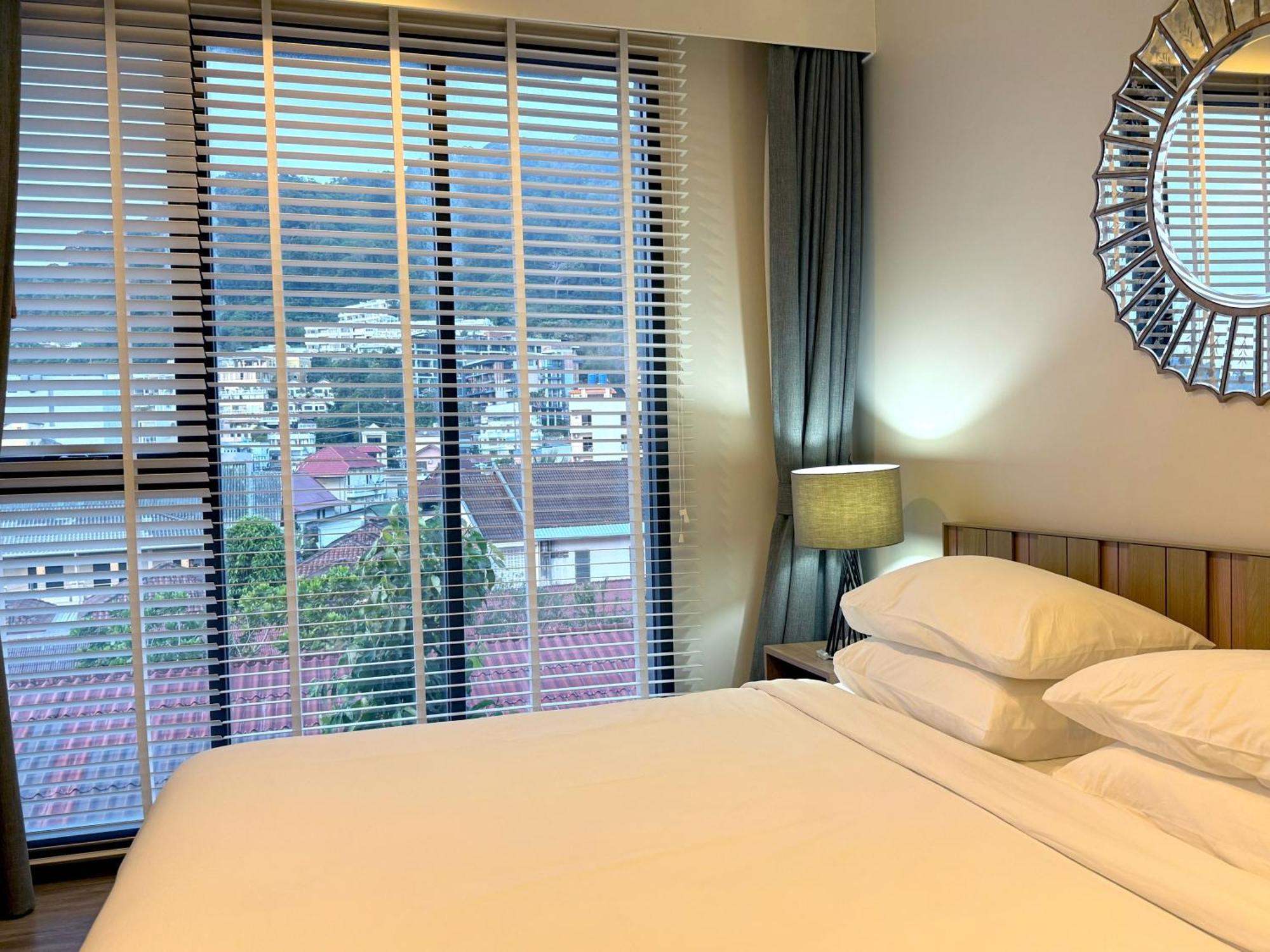 The Deck Condominium By Lofty Patong Room photo